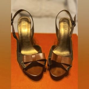 GUESS Size 8.5 Wedge Sandals in Green and Brown
